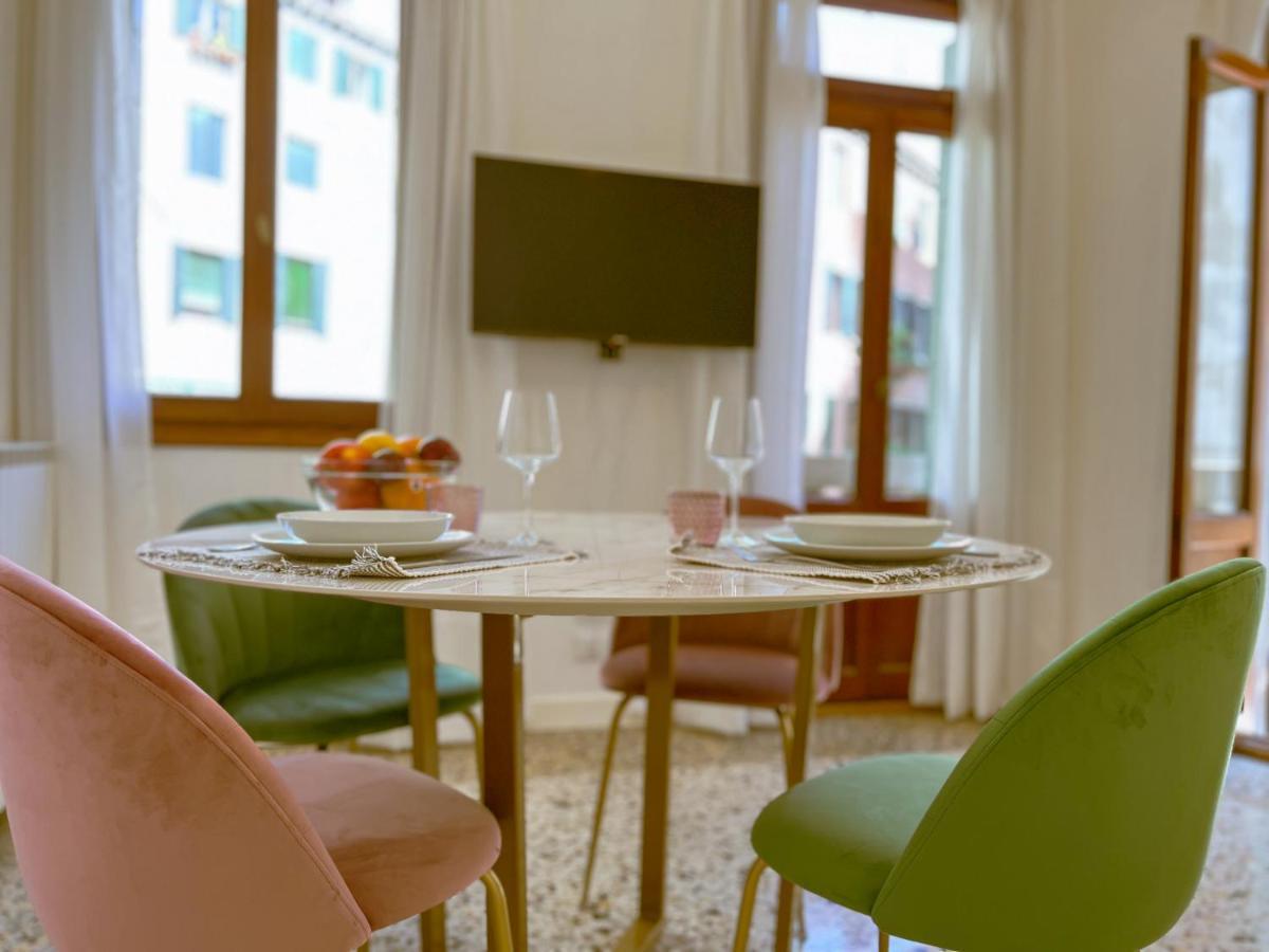 Apartamento Splendid “true Apartment” Overlooking Water Venecia