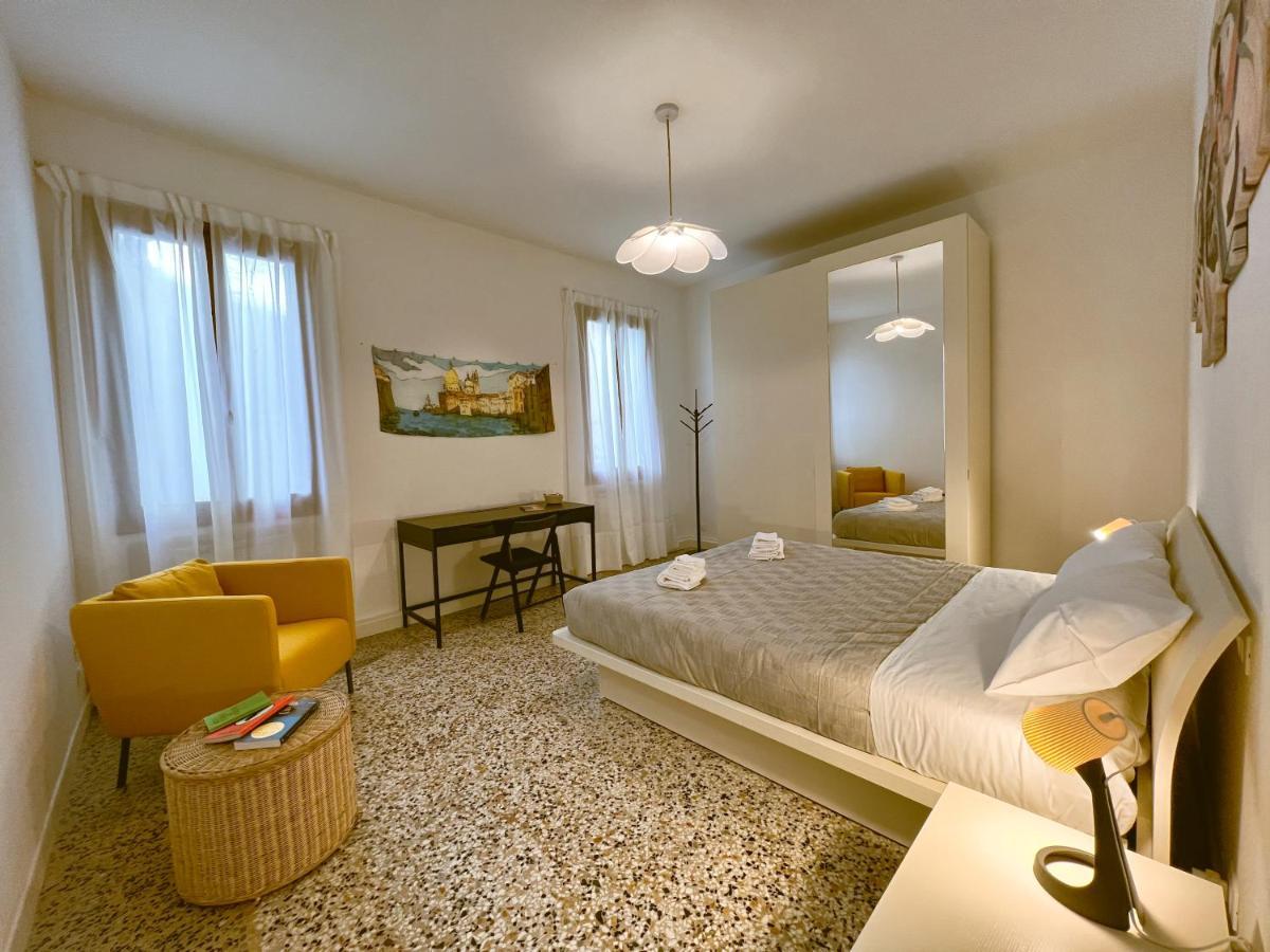 Apartamento Splendid “true Apartment” Overlooking Water Venecia
